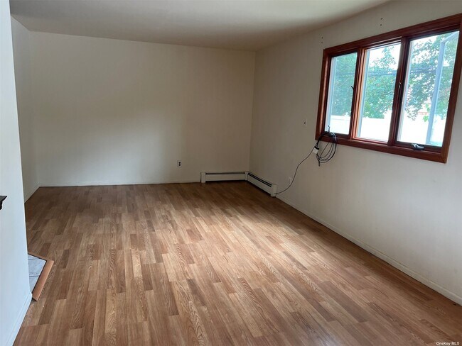 Building Photo - 4 Albergo Ct