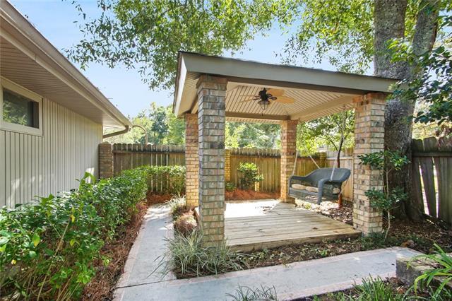 Building Photo - 541 Cross Gates Blvd