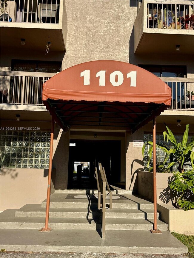 Building Photo - 1101 SW 122nd Ave