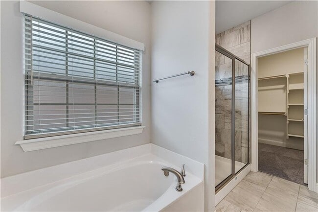 Building Photo - 582 Quartz Wy