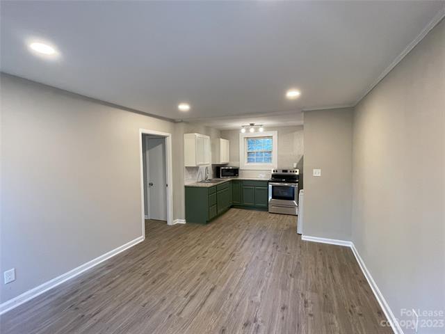 Building Photo - 2800 Carol Ave