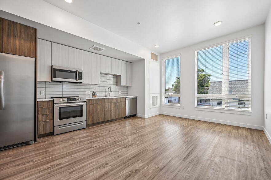 1x1E - Kitchen - Carraway
