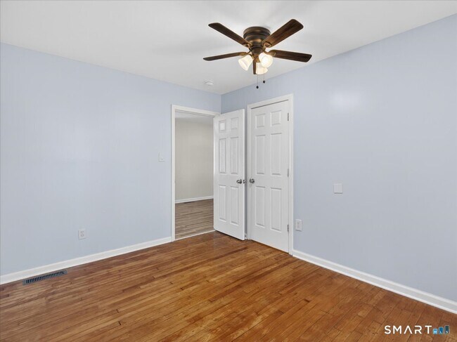 Building Photo - 91 Jewett St