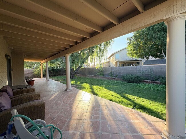 Building Photo - 3905 W 18th St