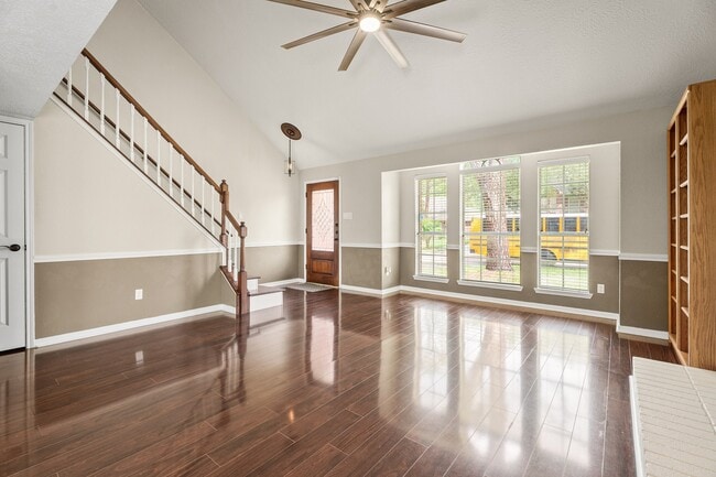 Building Photo - 14310 Sun Harbor Dr