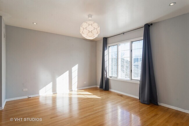 Building Photo - 1410 Shire Cir