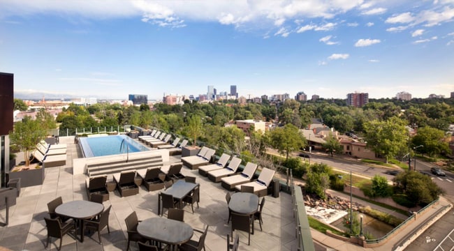 Building Photo - 375 Logan St