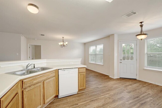 Building Photo - 361 Carriage Way