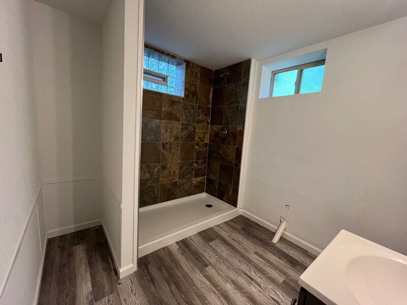 Building Photo - 3500 Kyle Ave N