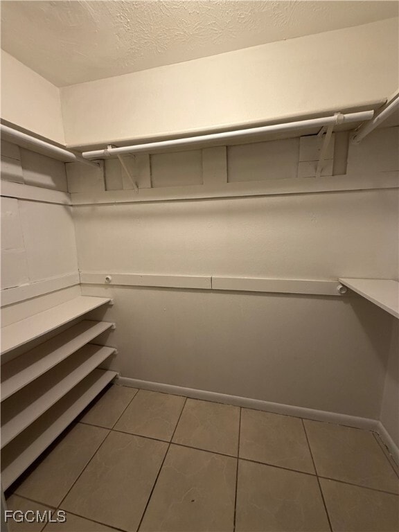 Building Photo - 521 NE 24th Pl