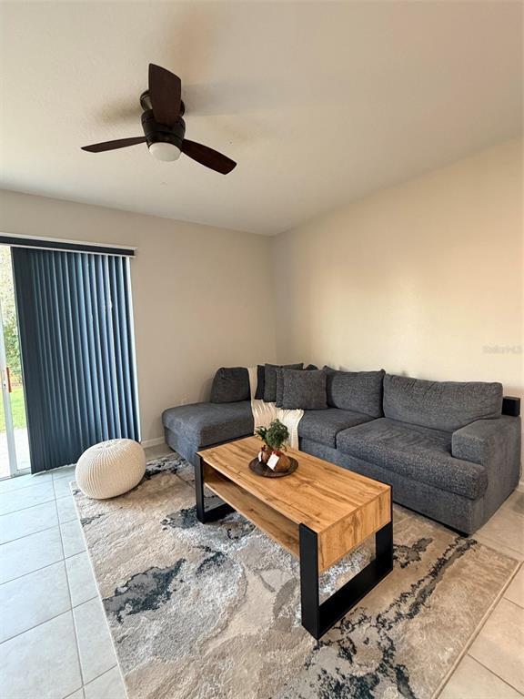 Building Photo - 5684 Western Sun Dr