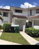 Building Photo - 9688 SW 138th Ave