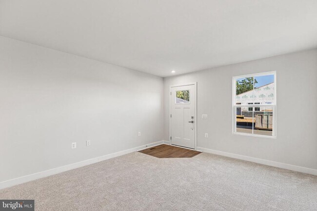 Building Photo - 4319 Southerby Dr