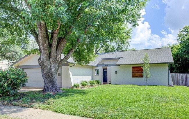 Building Photo - 1406 Thornridge Rd