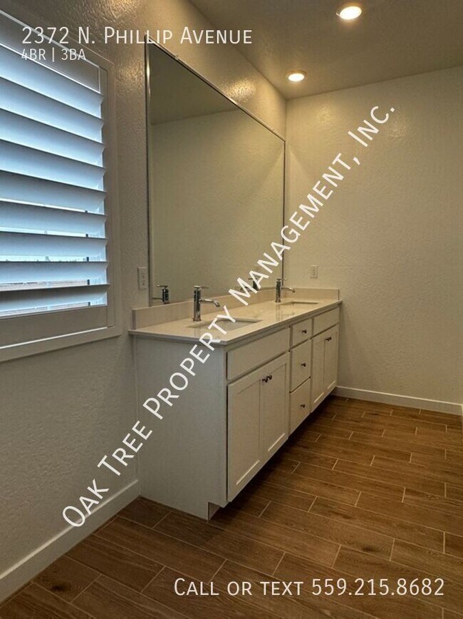 Building Photo - 2372 N Phillip Ave