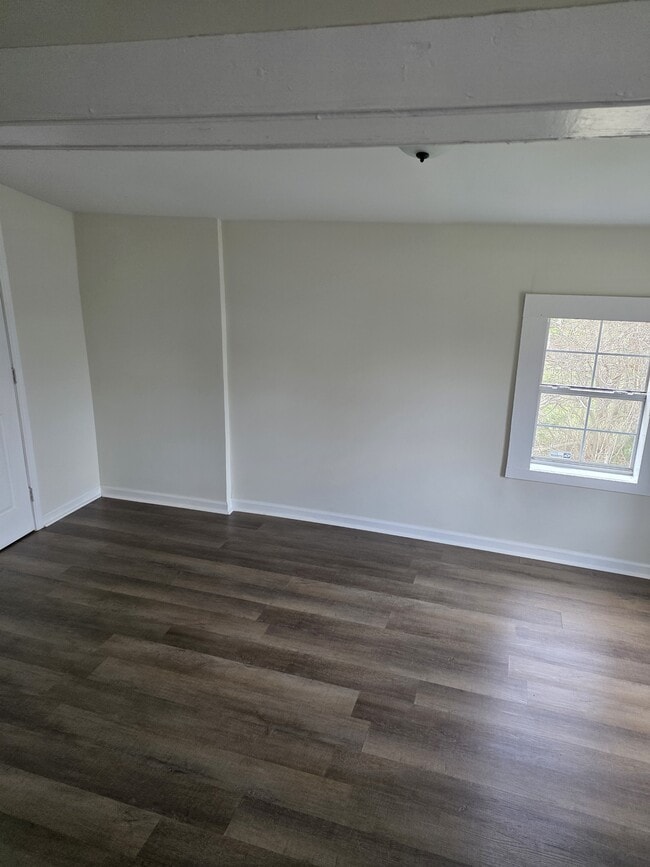 Building Photo - 112 Montgomery Ave