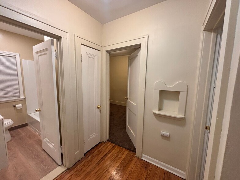 Building Photo - 16174 Princeton St