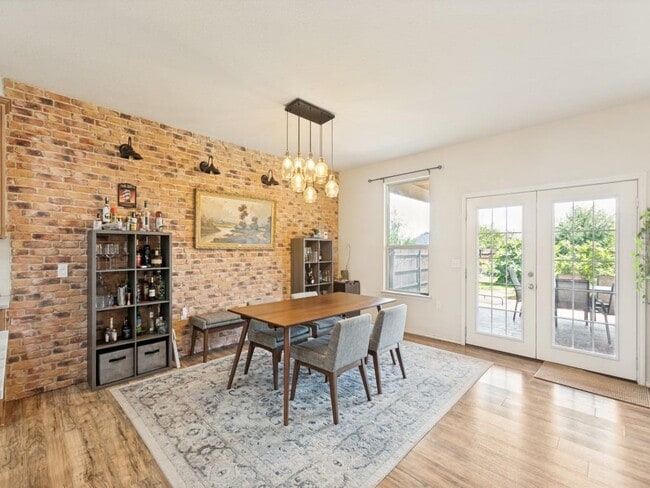 Building Photo - 6909 Longford Trail