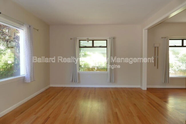 Building Photo - 1417 NW 60th St
