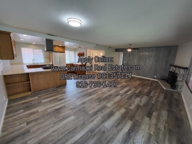 Building Photo - 9397 Deeth Ct