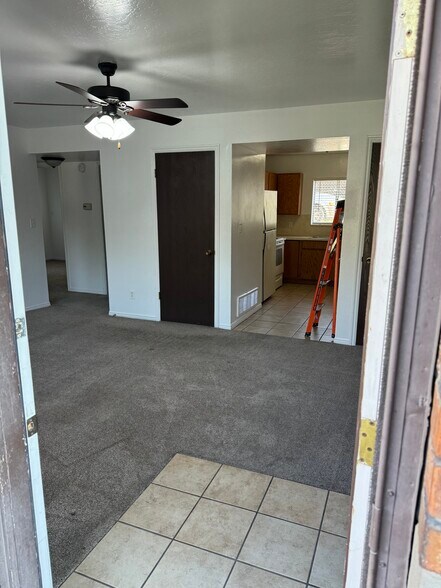 Building Photo - 430 N 1000 E