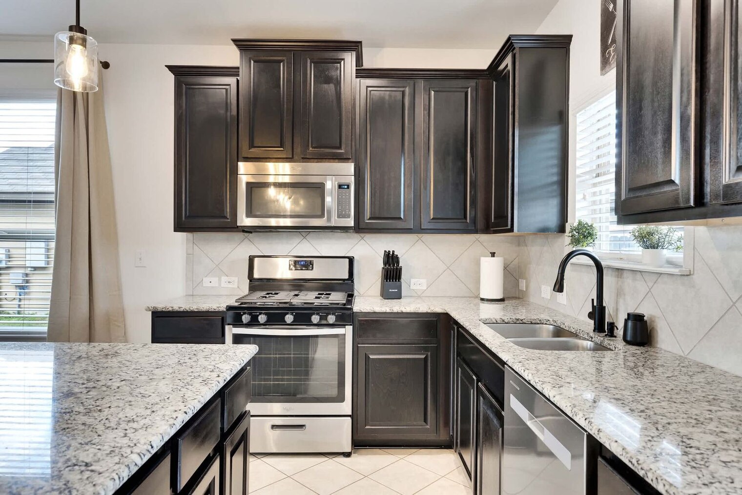 Building Photo - 173 Diamondback Cove