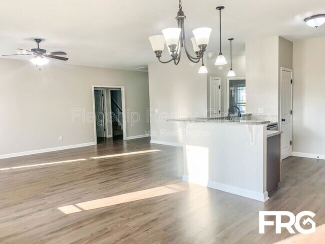 Building Photo - 230 Planters Ridge Dr