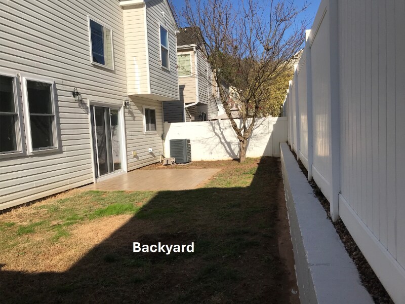 Building Photo - 294 Hiawassee Dr