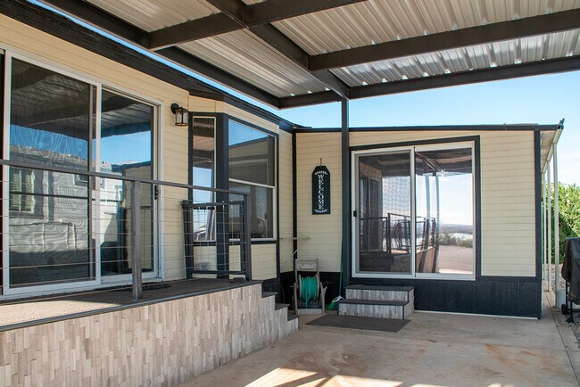 Building Photo - 555 Beachcomber Blvd