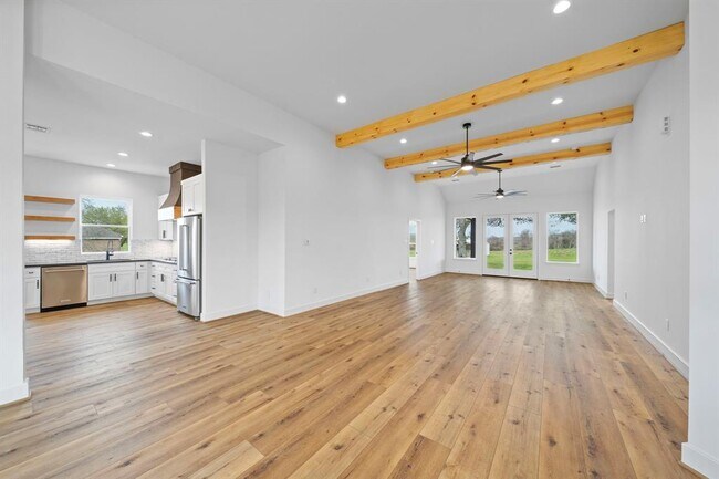 Building Photo - 32826 Rogers Rd