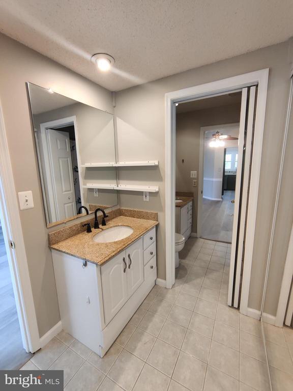 Building Photo - 3151 Covewood Ct