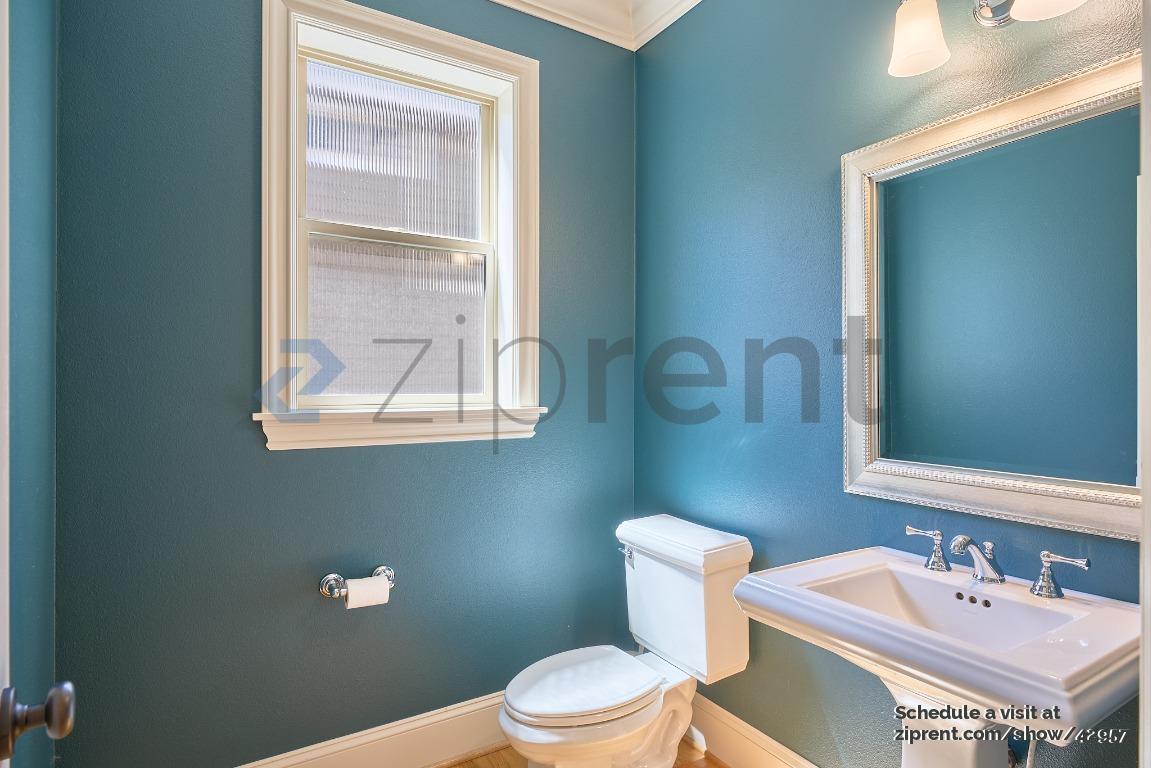 Building Photo - 11379 NW Valros Ln