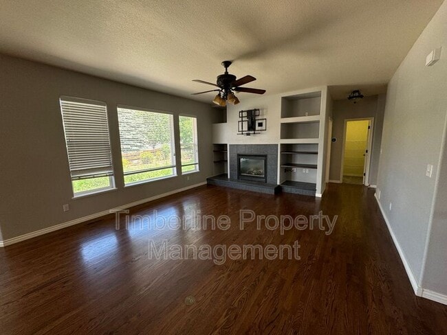 Building Photo - 1360 Almagre Peak Dr