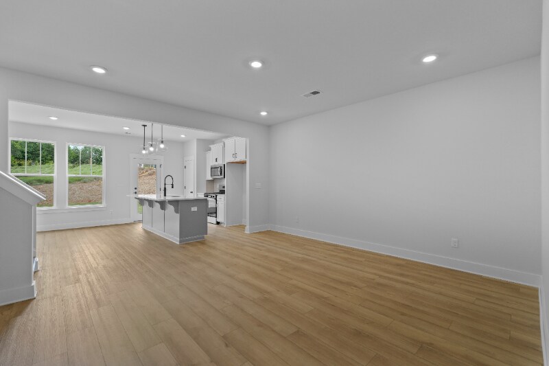 Building Photo - 142 Shager Pl