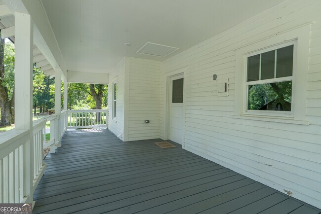 Building Photo - 5380 Guthrie Rd