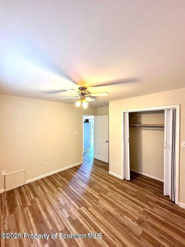 Building Photo - 1213 Lori Dr