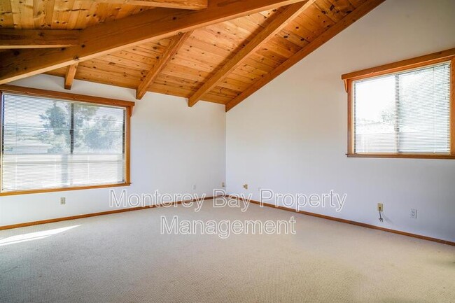 Building Photo - 1510 Monterey Salinas Hwy