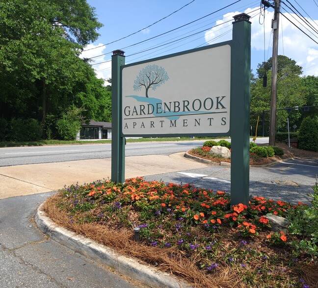 Primary Photo - Gardenbrook