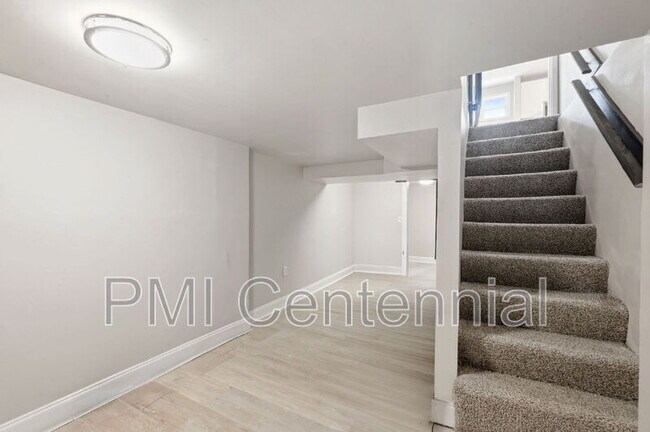 Building Photo - 562 Gary Rd NW