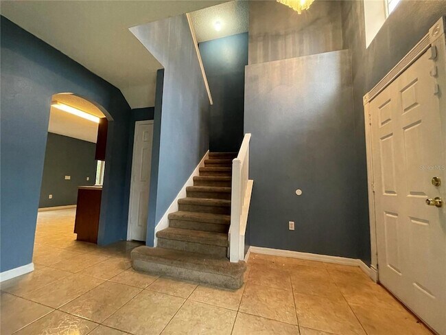 Building Photo - 526 Elbridge Pl
