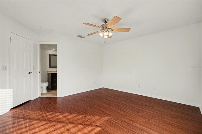 Building Photo - 18302 Aintree Ct