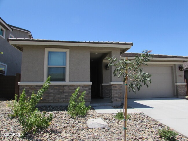 Building Photo - 9030 S 169th Dr