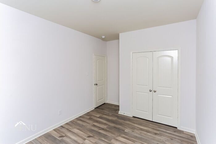 Building Photo - 1101 Wheatfield Ln