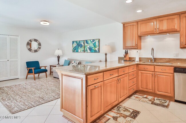 Building Photo - 1208 Westlake Blvd