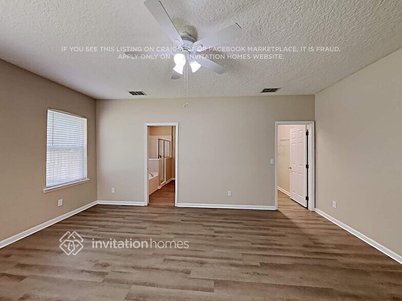 Building Photo - 3064 Litchfield Dr