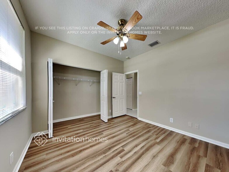 Building Photo - 6349 C Durham Dr