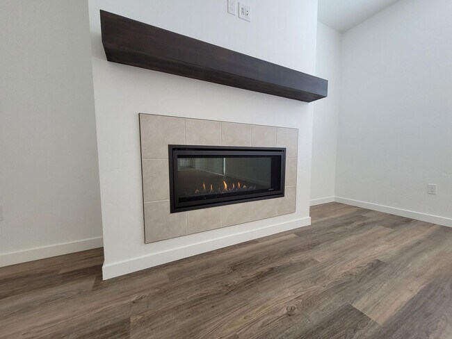 Building Photo - Stunning Newer Home In Caldwell!