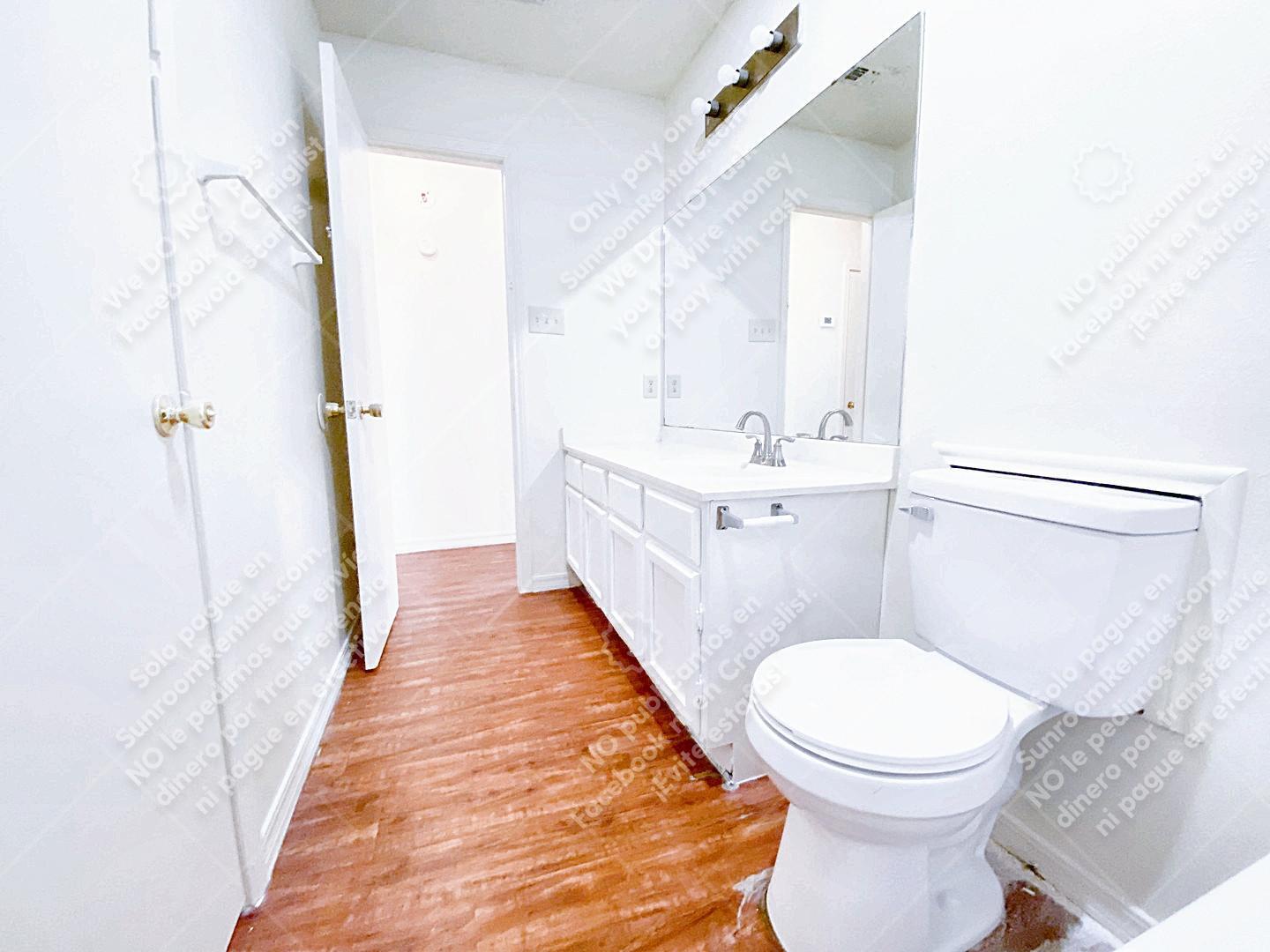 Building Photo - 109 Hughson Ct