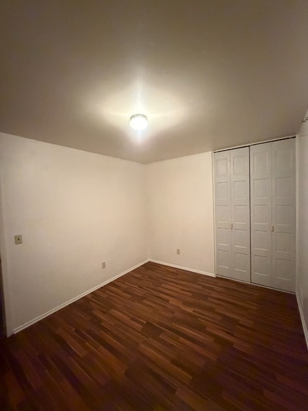 Building Photo - 411 McGuigan Pl