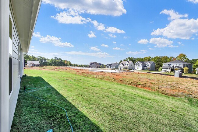 Building Photo - Beautiful 3 Bed 2 Bath Home In Monroe